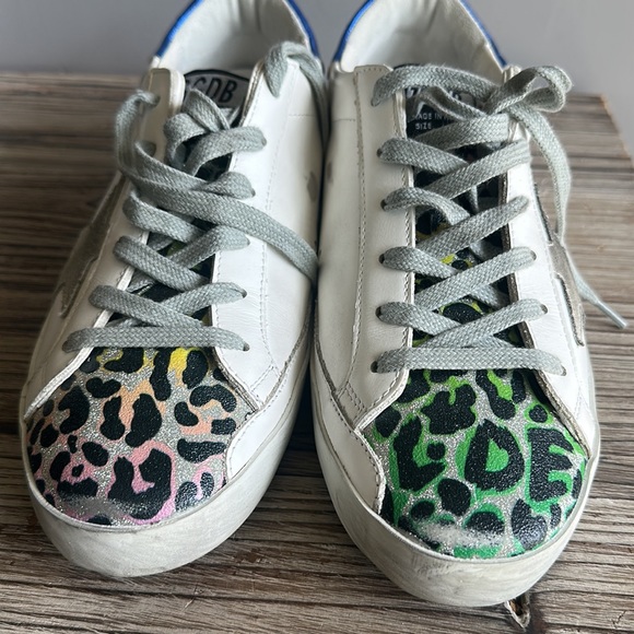 Golden Goose
Super-star leopard print sneakers size 39 great condition l… - Picture 6 of 10